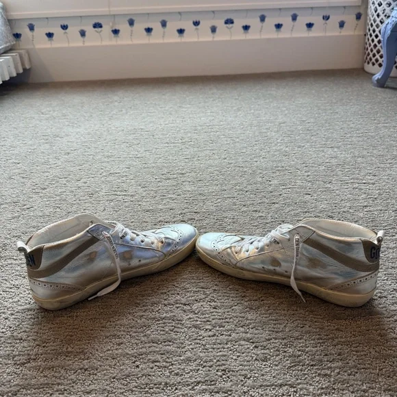 Golden Goose Silver High-Top Sneakers - Picture 5 of 10